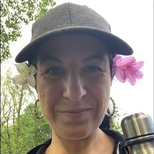 Meet your Posher, Elina